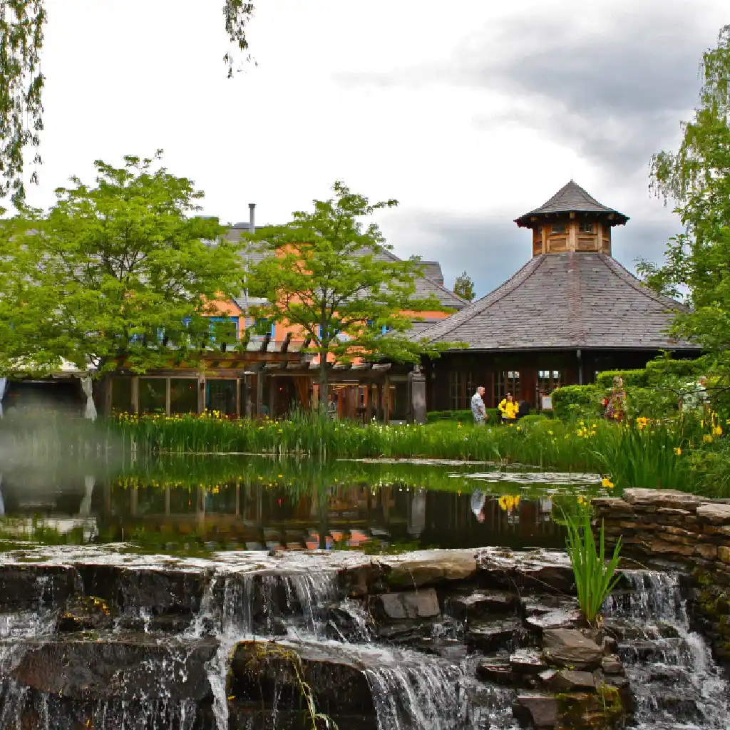 Lakeside Nature Pavilion